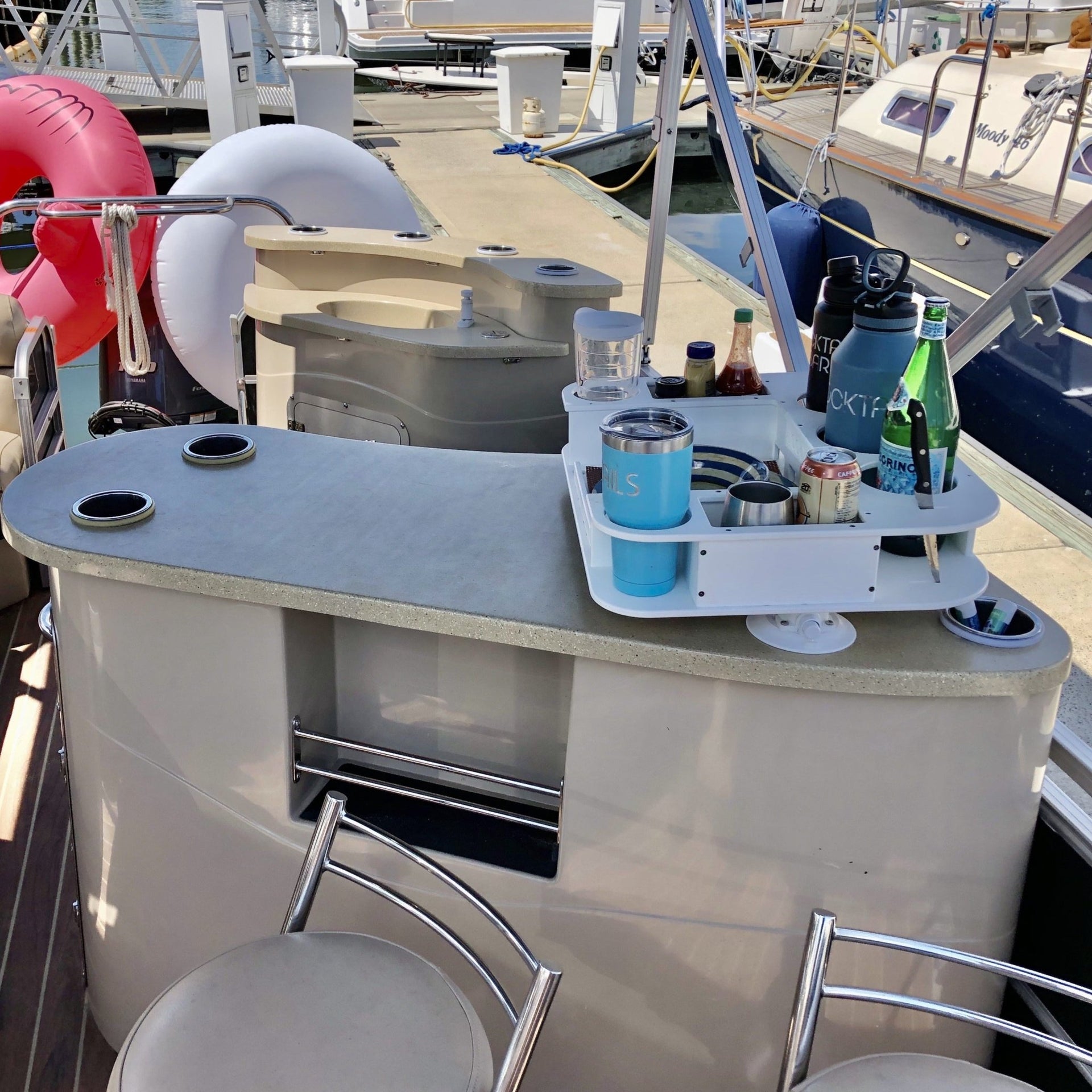 Docktail Butler Boat Table with 2 SeaSucker Vacuum Mounts - Perfect for Smooth Flat Surface Locations - Docktail Bar
